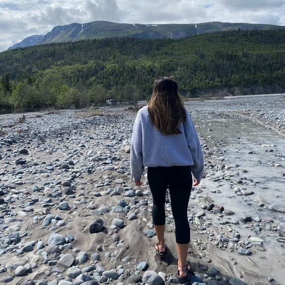 Meet your Posher, Grachelle - Picture 5 of 9